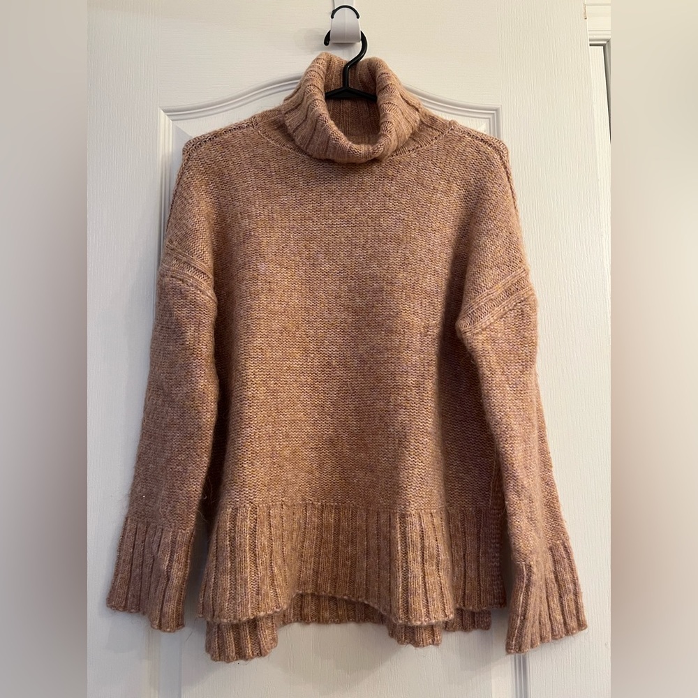 Philosophy Pale Pink Fuzzy Turtleneck Sweater Size S